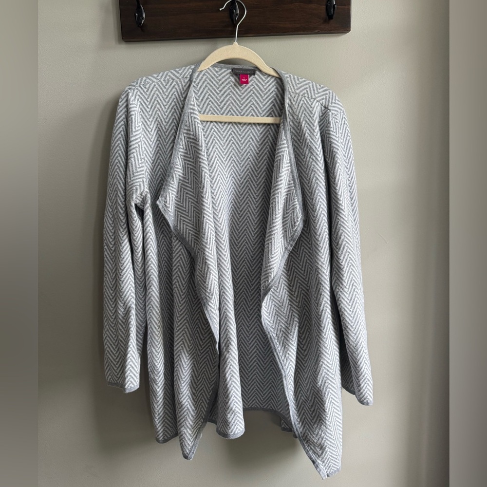 Vince Camuto 100% Cotton Gray and White Herringbone Open Cardigan Sweater, Large